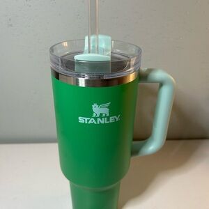Stanley Emerald Green Travel Mug with Straw